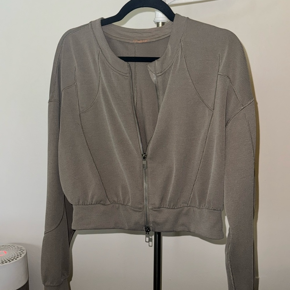 Lululemon Cropped Zip Jacket